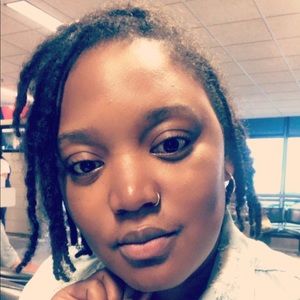 Meet your Posher, Ciera